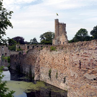region norfolk discovernorfolk caister castle