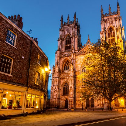 region yorkshire places to visit yorkminster cathedral